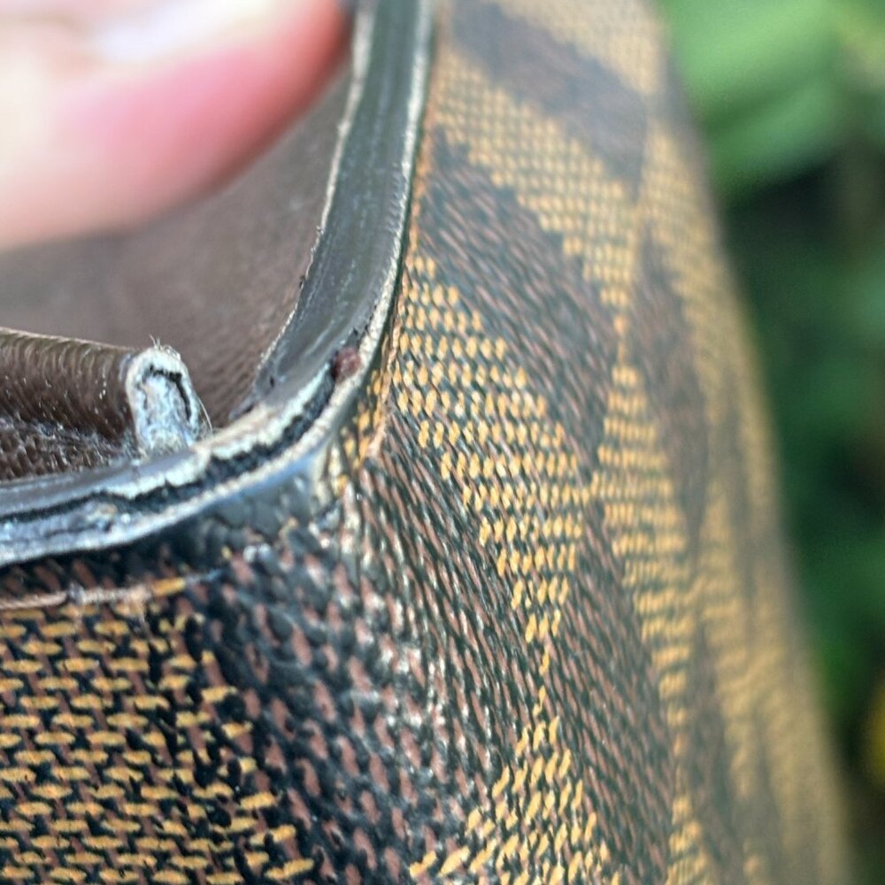 Authentic Louis Vuitton Damier long bifold wallet - Picture 6 of 12